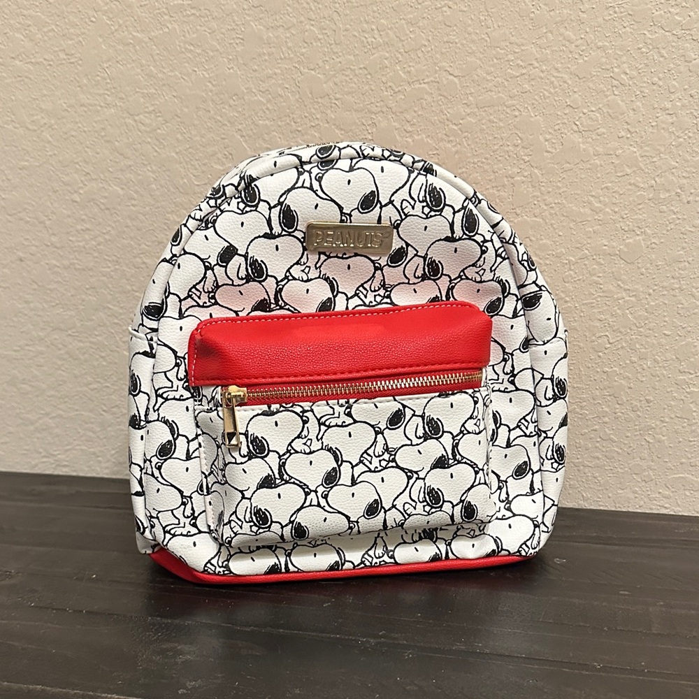 Mini Snoopy backpack
